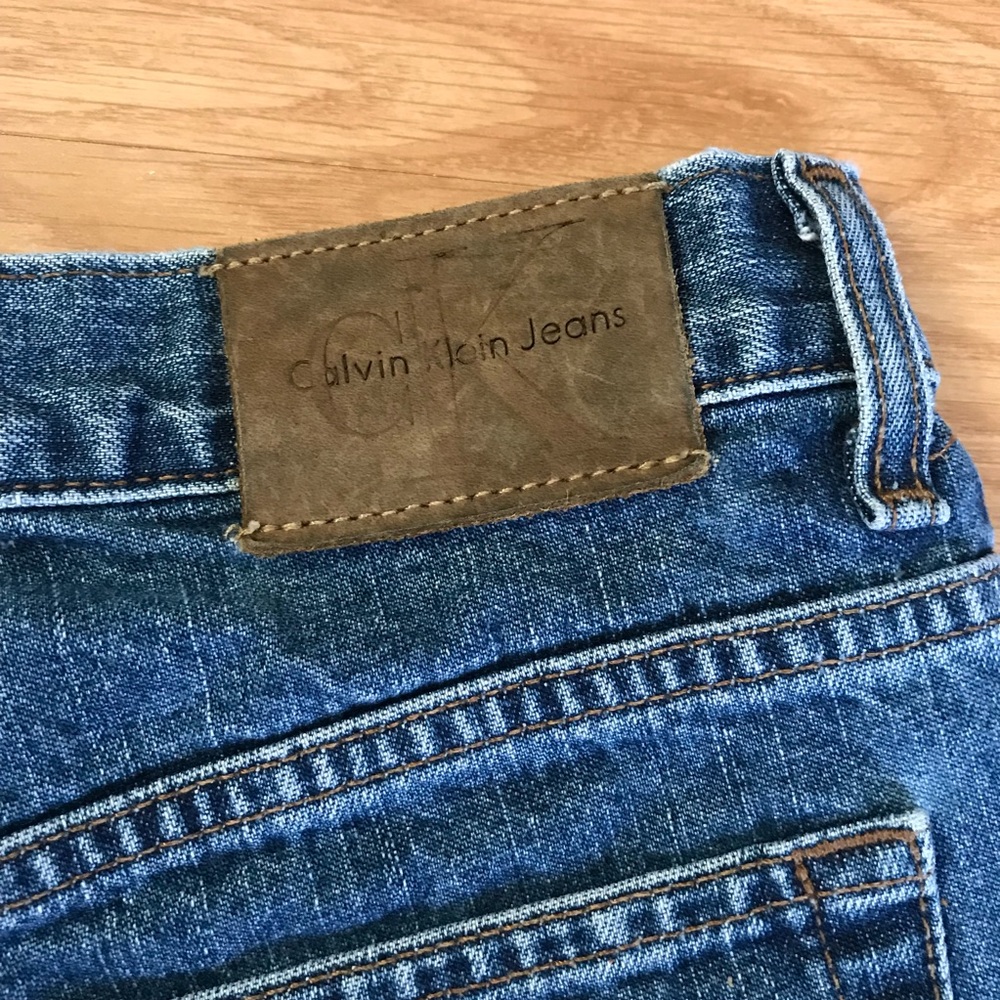 Vintage CK Jeans High Waisted Shorts - Picture 3 of 5